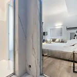 By The First - Luxury & Casa de hóspedes La Spezia