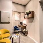 By The First - Luxury & Casa de hóspedes