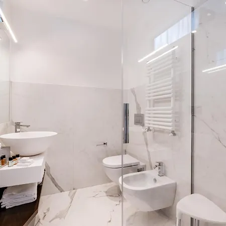 Guest house By The First - Luxury & La Spezia