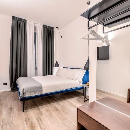 By The First - Luxury & 3* La Spezia