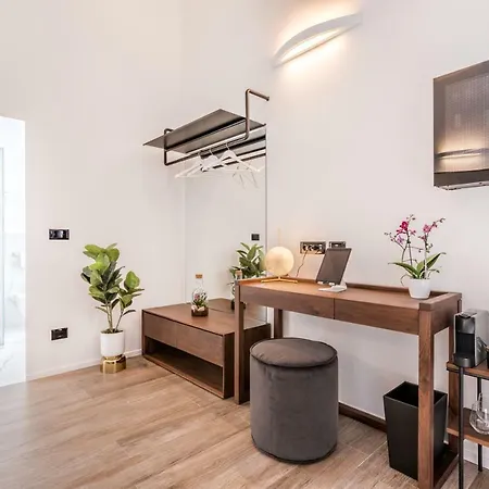 By The First - Luxury & Guest house 2*