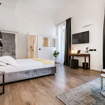 By The First - Luxury & 3* La Spezia