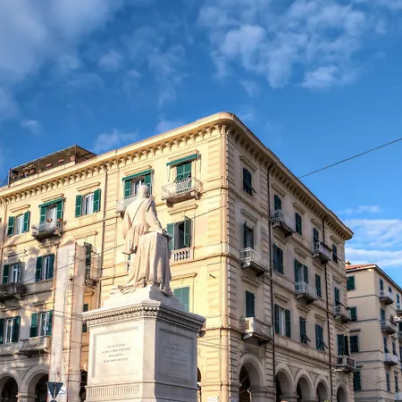 By The First - Luxury & 2* La Spezia