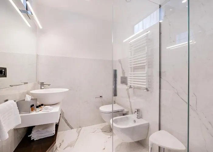 Affittacamere By The First - Luxury & La Spezia