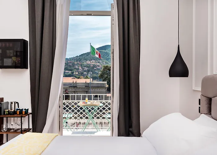 By The First - Luxury & Affittacamere 3*
