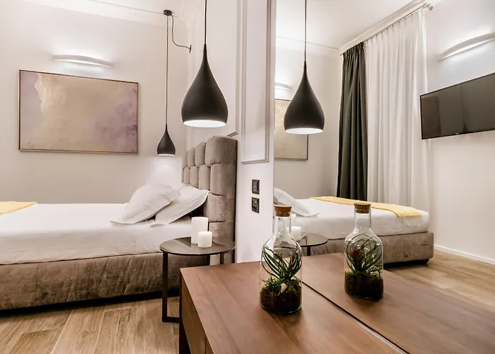 By The First - Luxury & 3* La Spezia