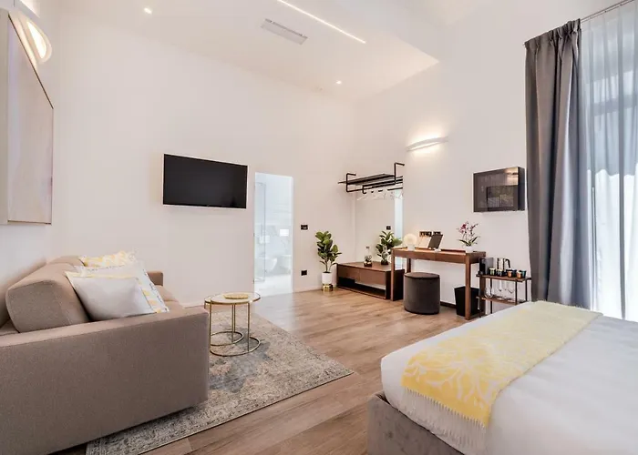 Guest house By The First - Luxury & 3*