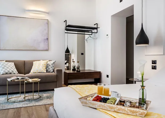 Affittacamere By The First - Luxury & 3*