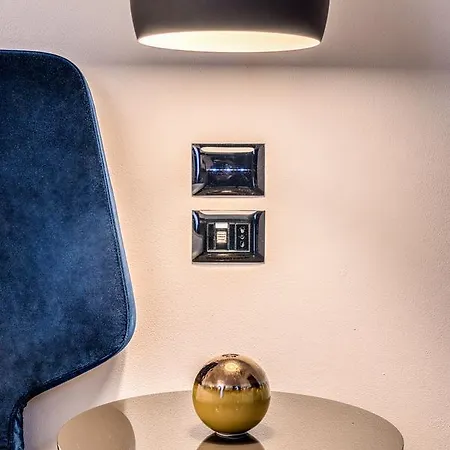 By The First - Luxury & 3* ラ・スペツィア